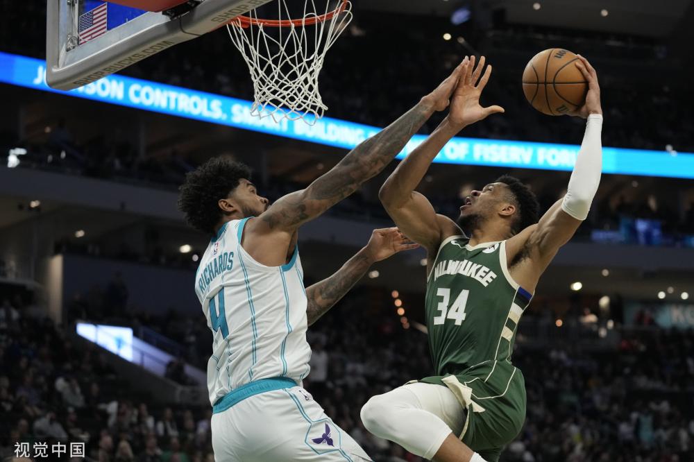 从效力巴黎 从效力巴黎