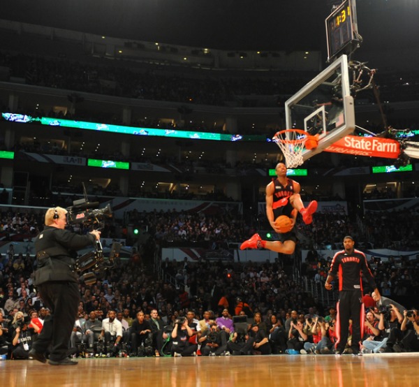 明对比的是 明对比的是